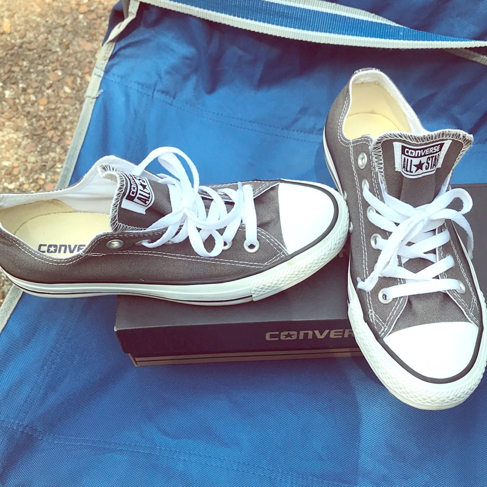 Converse low top
